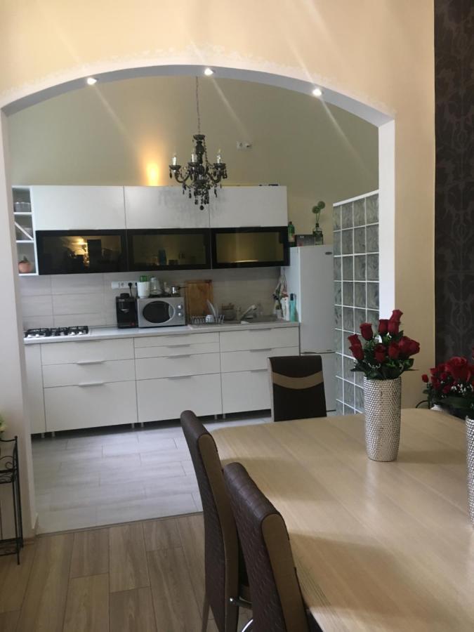 Logod Panorama Apartman Budapest Eksteriør billede