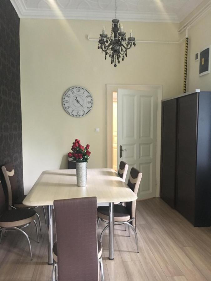 Logod Panorama Apartman Budapest Eksteriør billede
