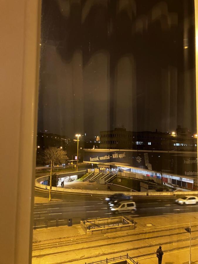 Logod Panorama Apartman Budapest Eksteriør billede